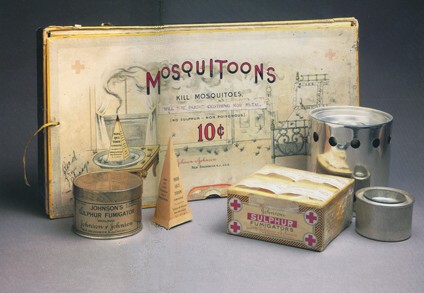Mosquitoons Box and Fumigator
