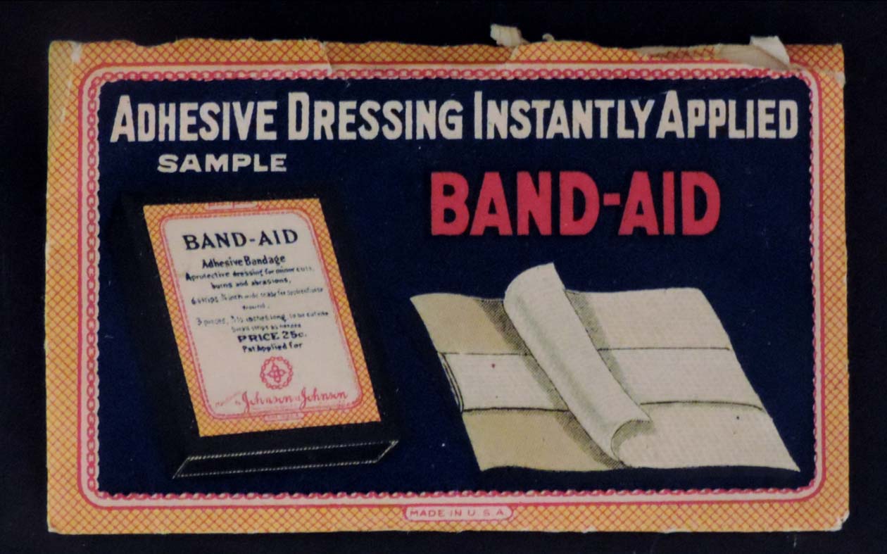 Very early sample package showing the product, from the Johnson & Johnson Archives.